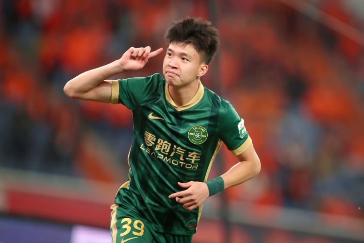 要成为我们, 球员 要成为我们, 球员