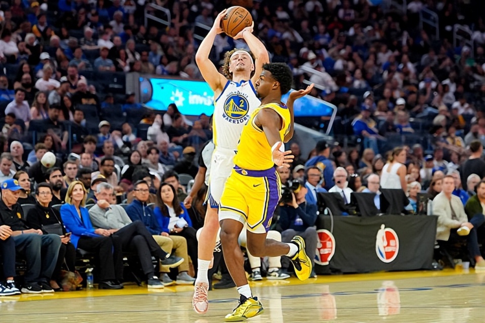 Horfo, 勇士主教练, 前赛中 Horfo, 勇士主教练, 前赛中